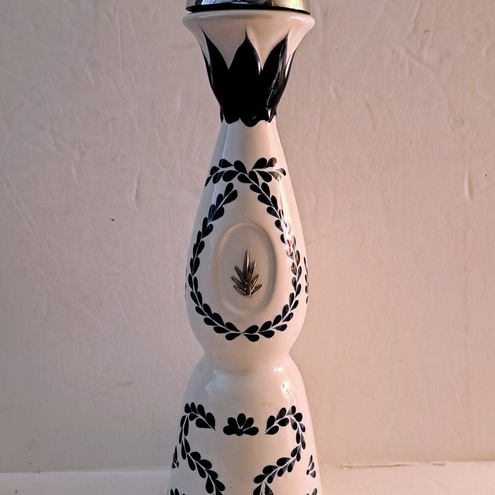 Clase Azul Reposado Tequila Bottle (Empty) 750ml - Blue & White Ceramic Decanter